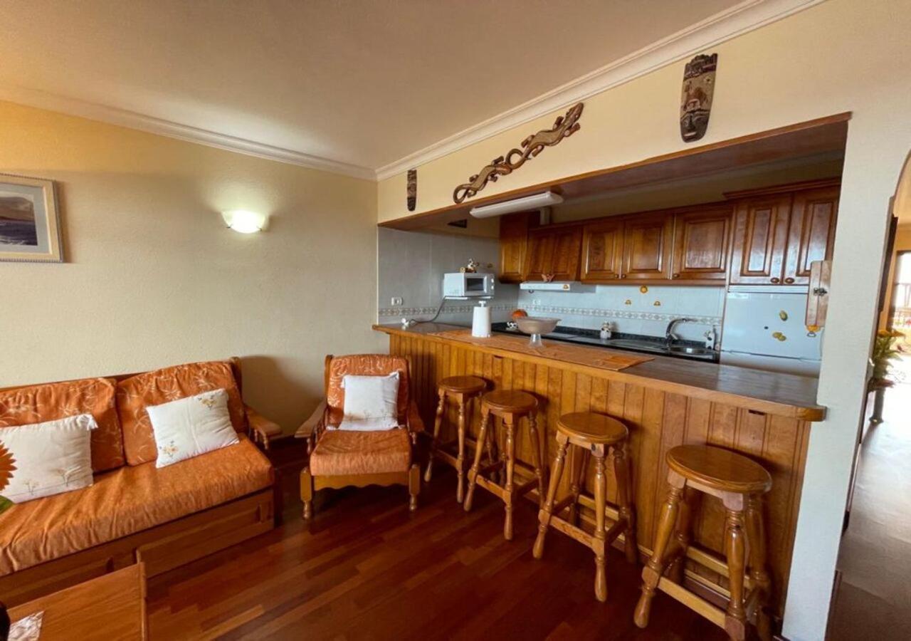 Apartamento Neptuno Playa 17 Puerto de Santiago  Luaran gambar